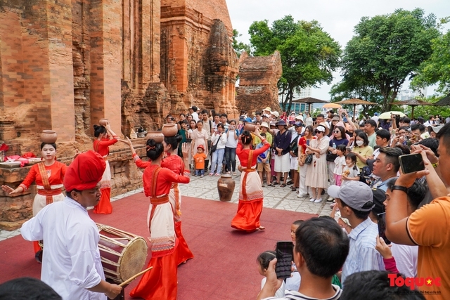 Khanh Hoa to welcome New Year with festive celebrations